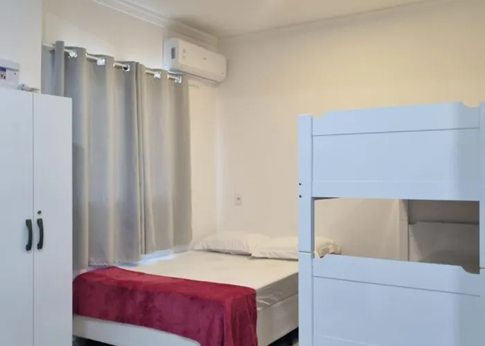Flat Praia Dourada 4